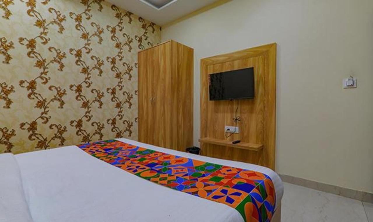Fabhotel Super 3 Premium होटल 3*