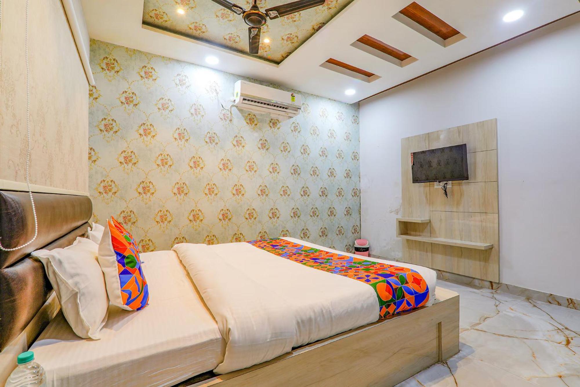 Fabhotel Super 3 Premium 3*
